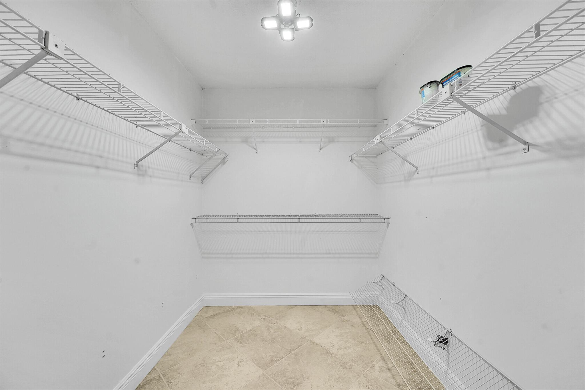 HOLIDAY PINES SUBDIVISION - Residential