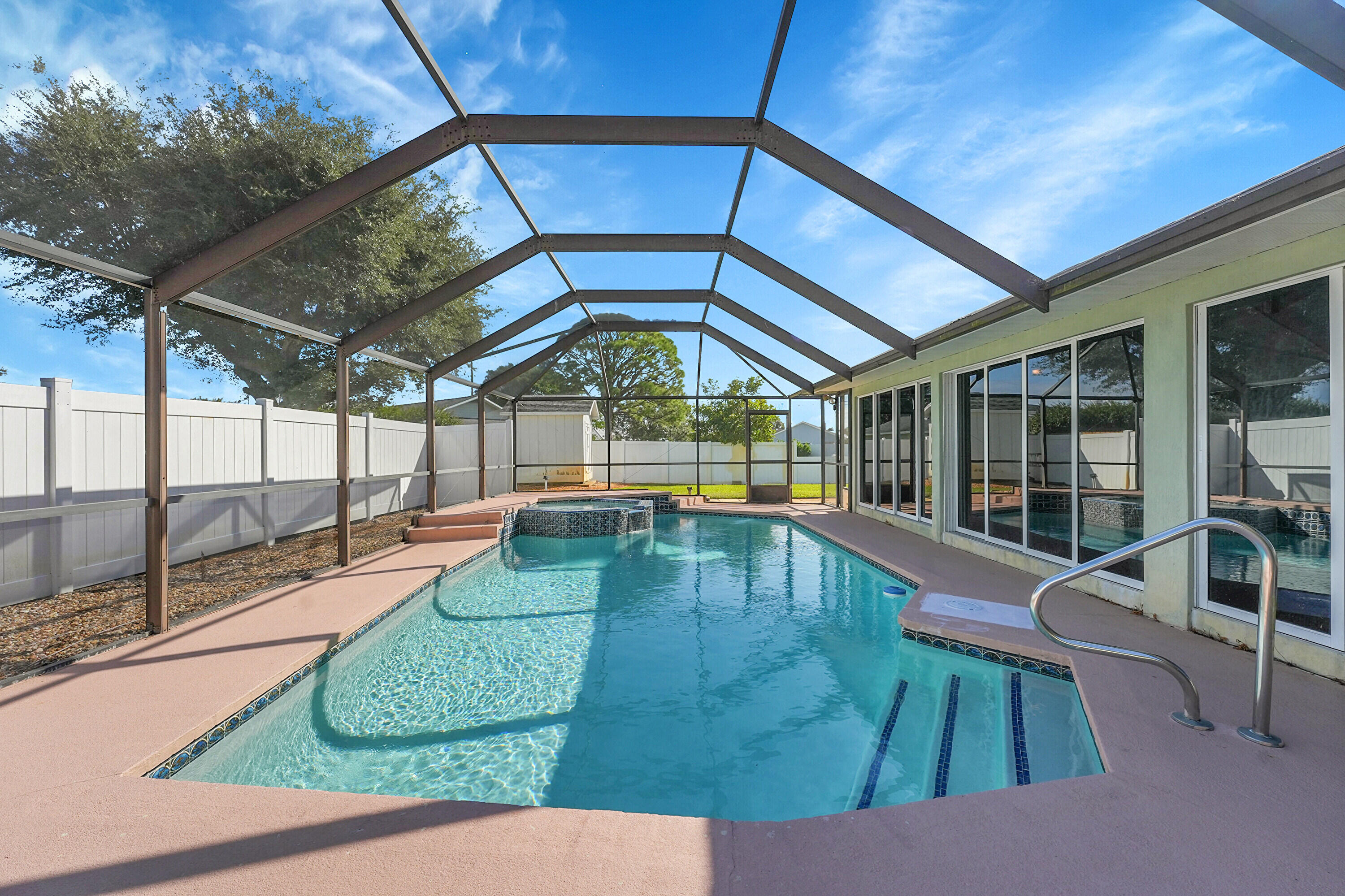 HOLIDAY PINES SUBDIVISION PHASE I - Residential