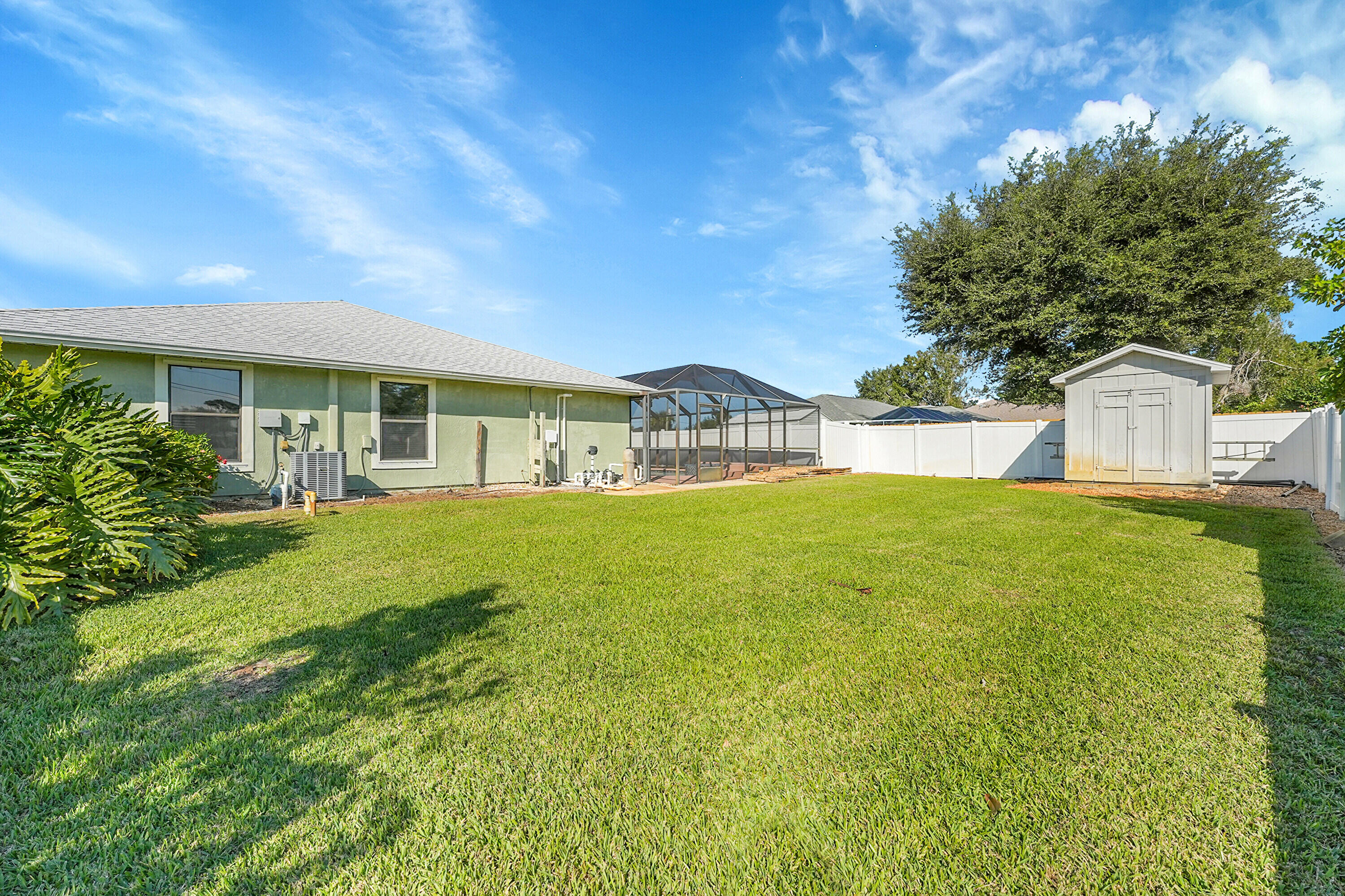 HOLIDAY PINES SUBDIVISION PHASE I - Residential