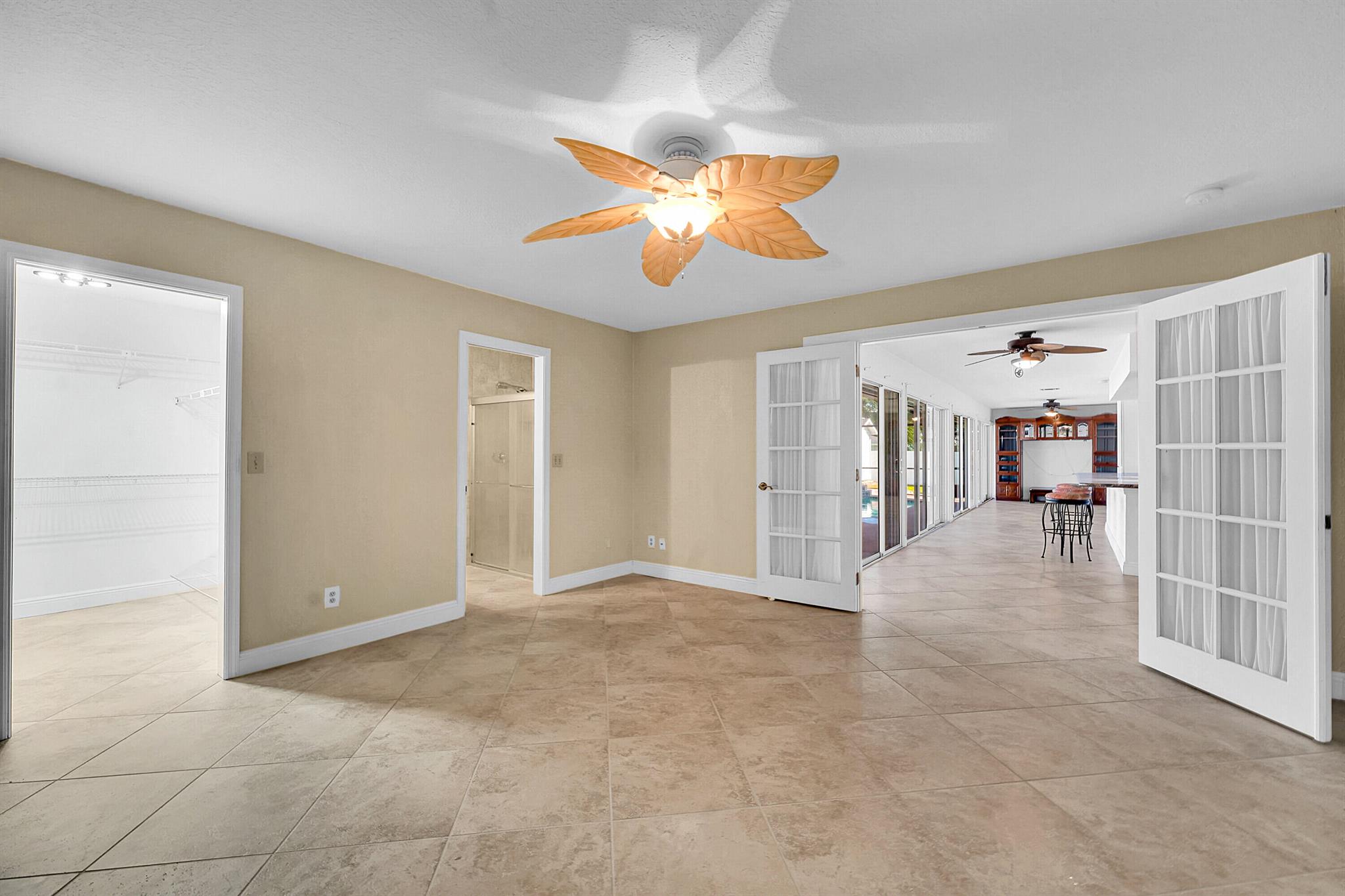 HOLIDAY PINES SUBDIVISION - Residential