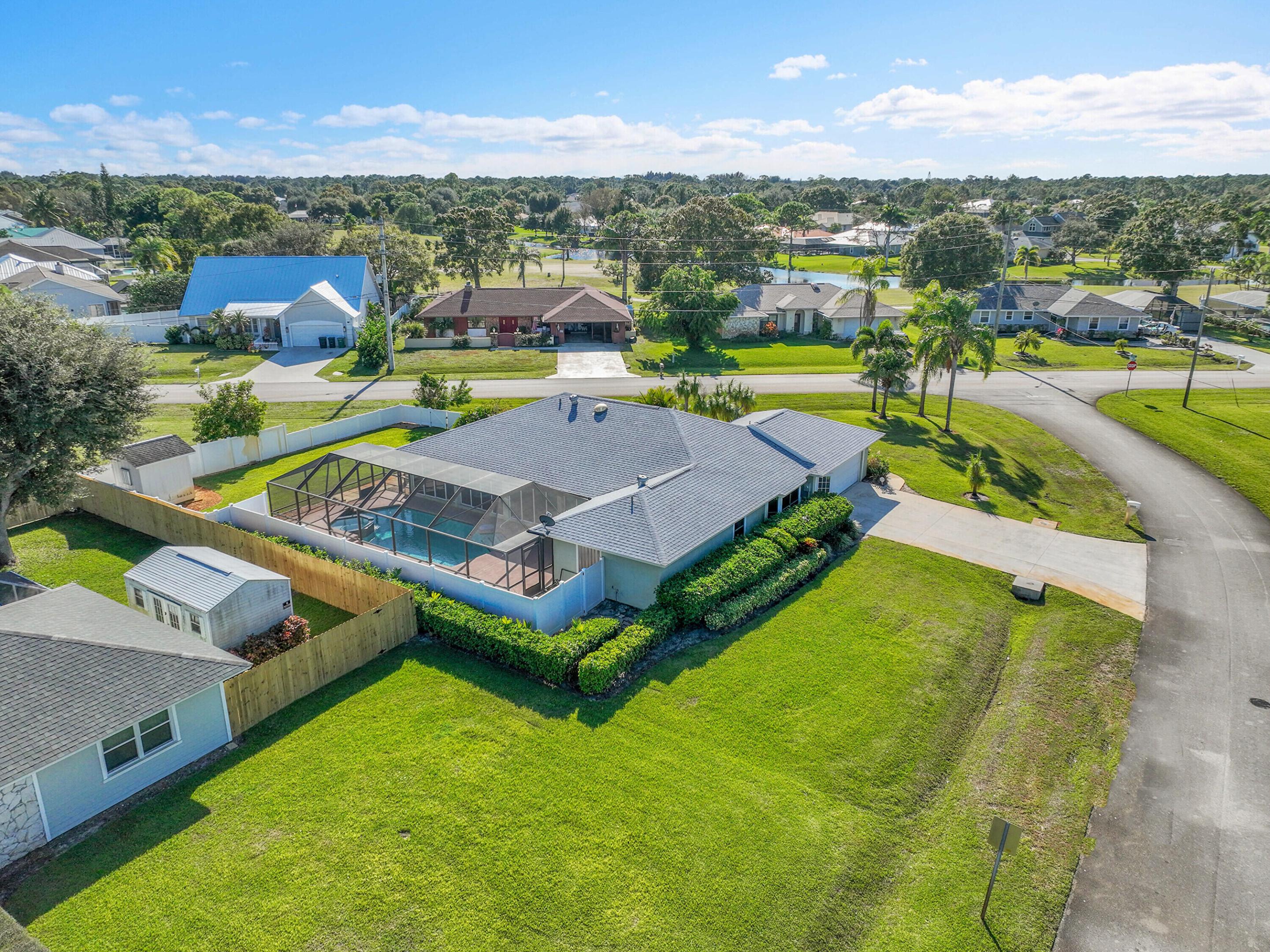 HOLIDAY PINES SUBDIVISION PHASE I - Residential