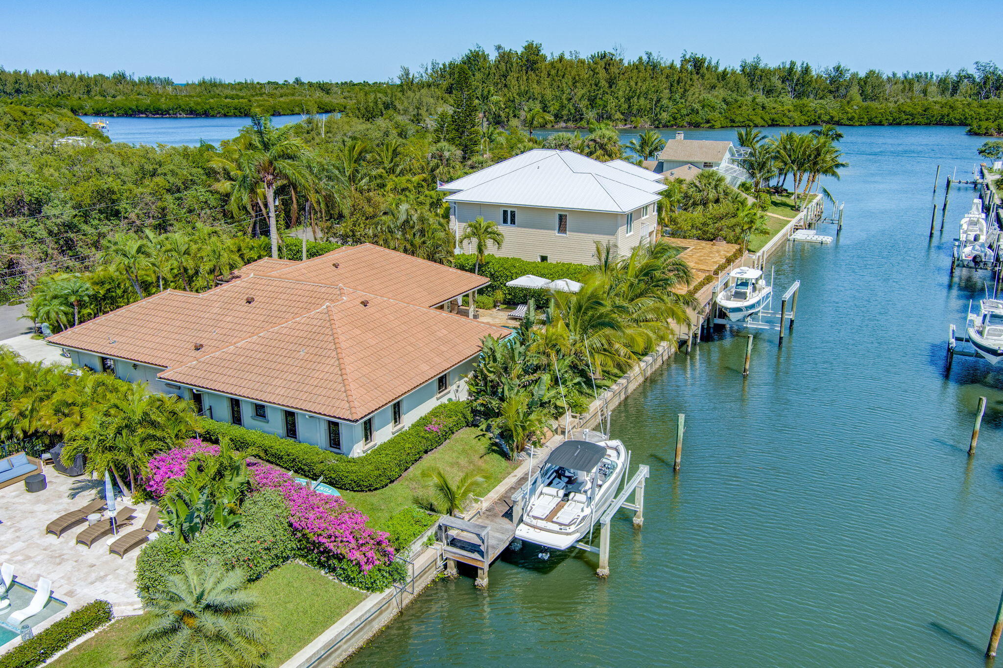 Gomez Grant W/O RVR - Residential