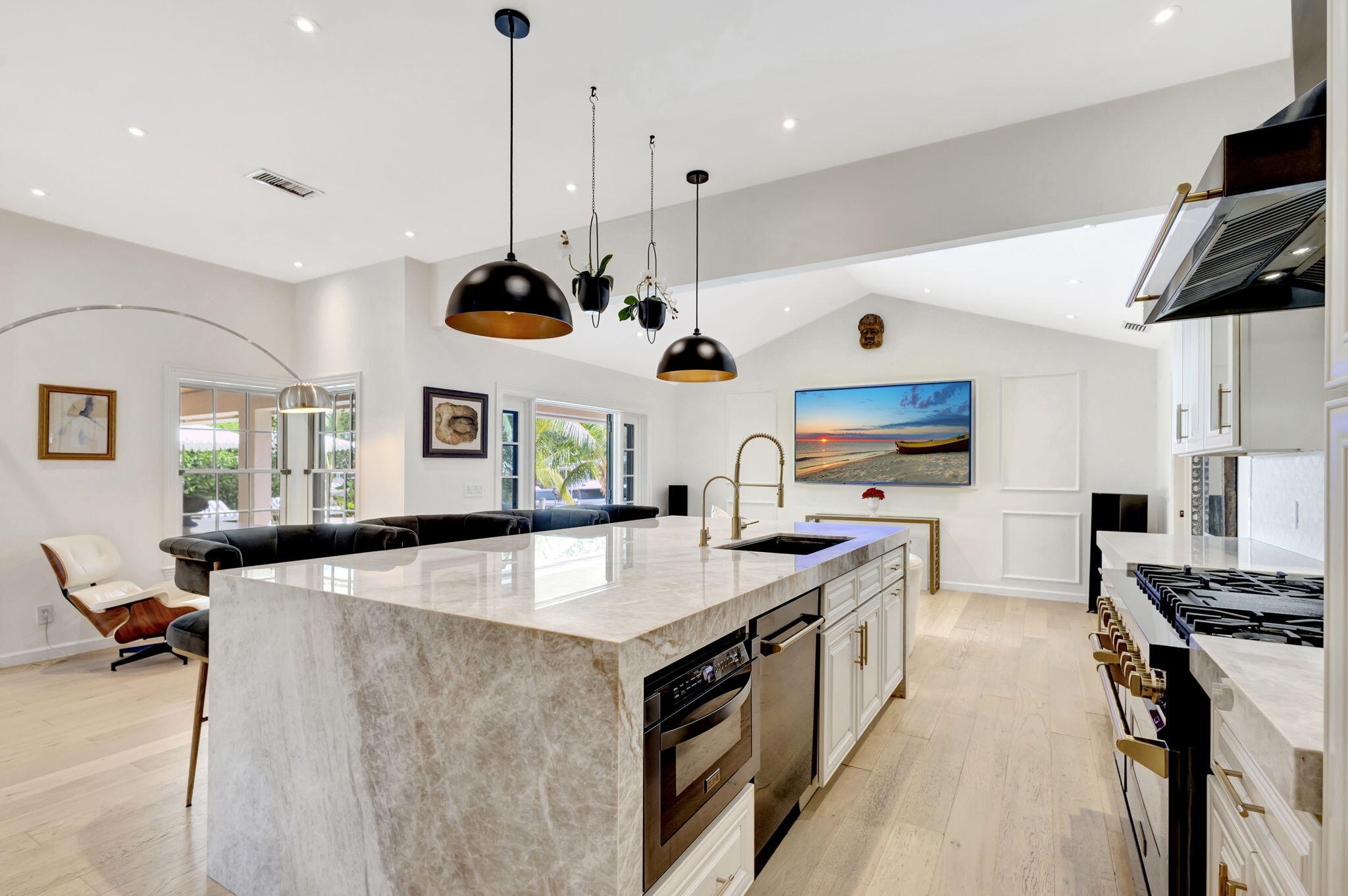 Gomez Grant W/O RVR - Residential