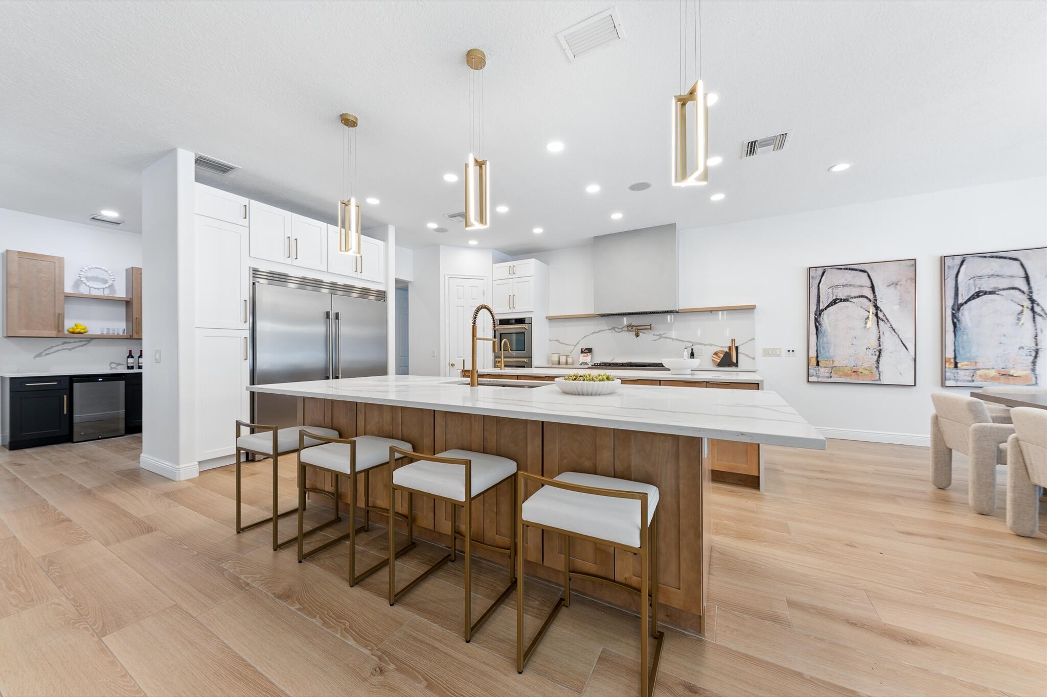 BANYAN ESTATES - Residential