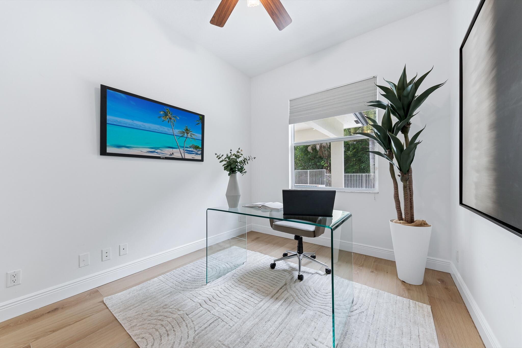 BANYAN ESTATES - Residential