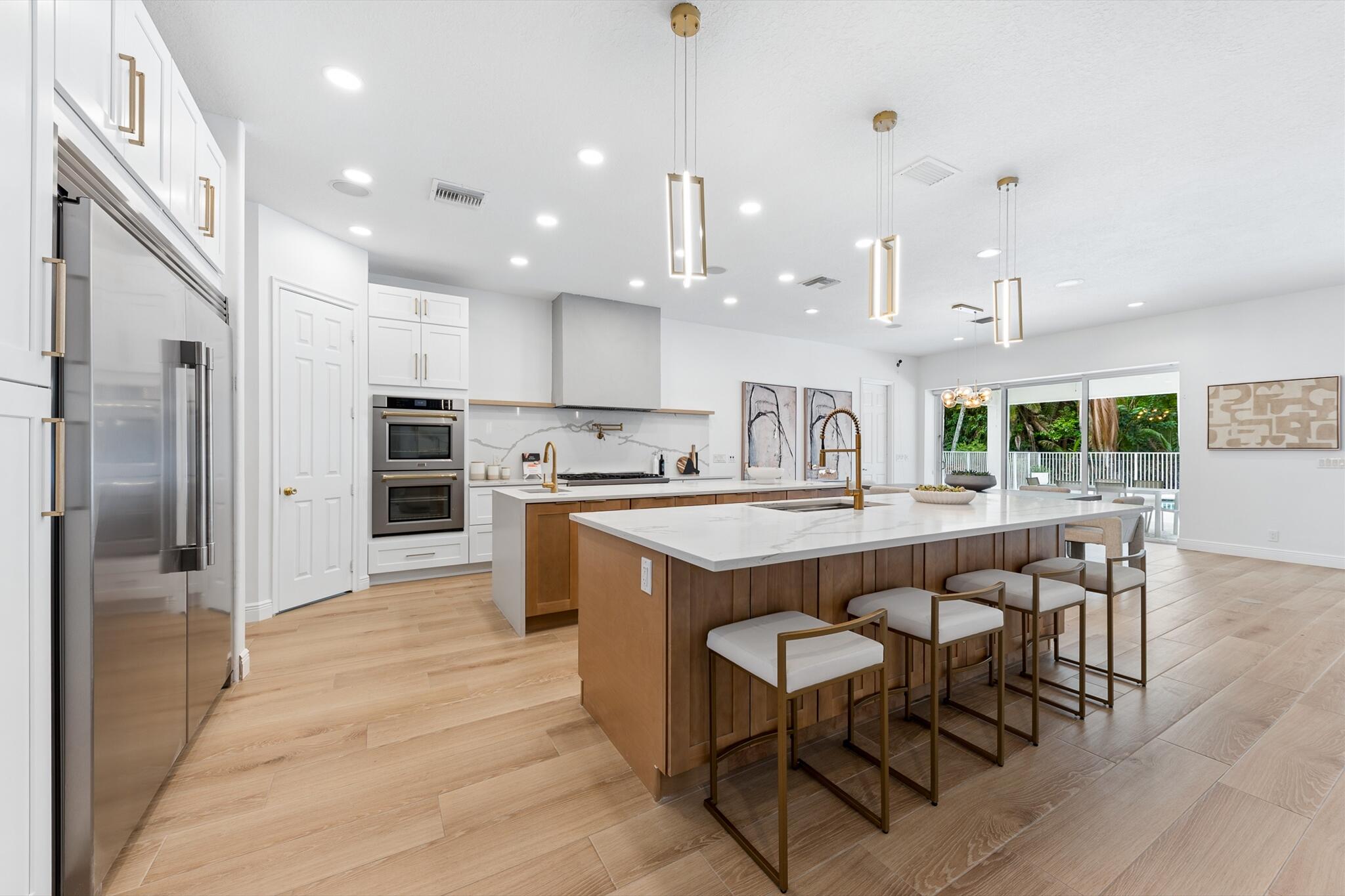 BANYAN ESTATES - Residential