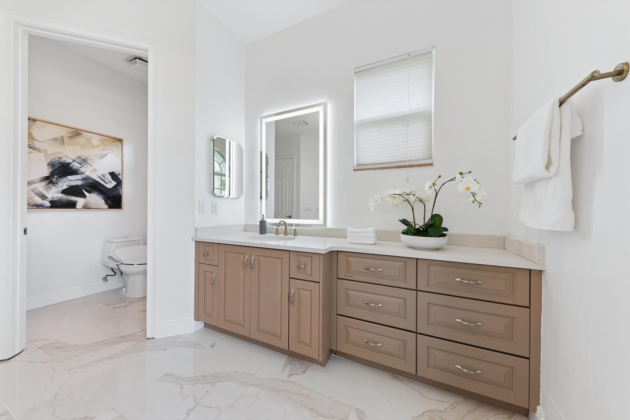 BANYAN ESTATES - Residential