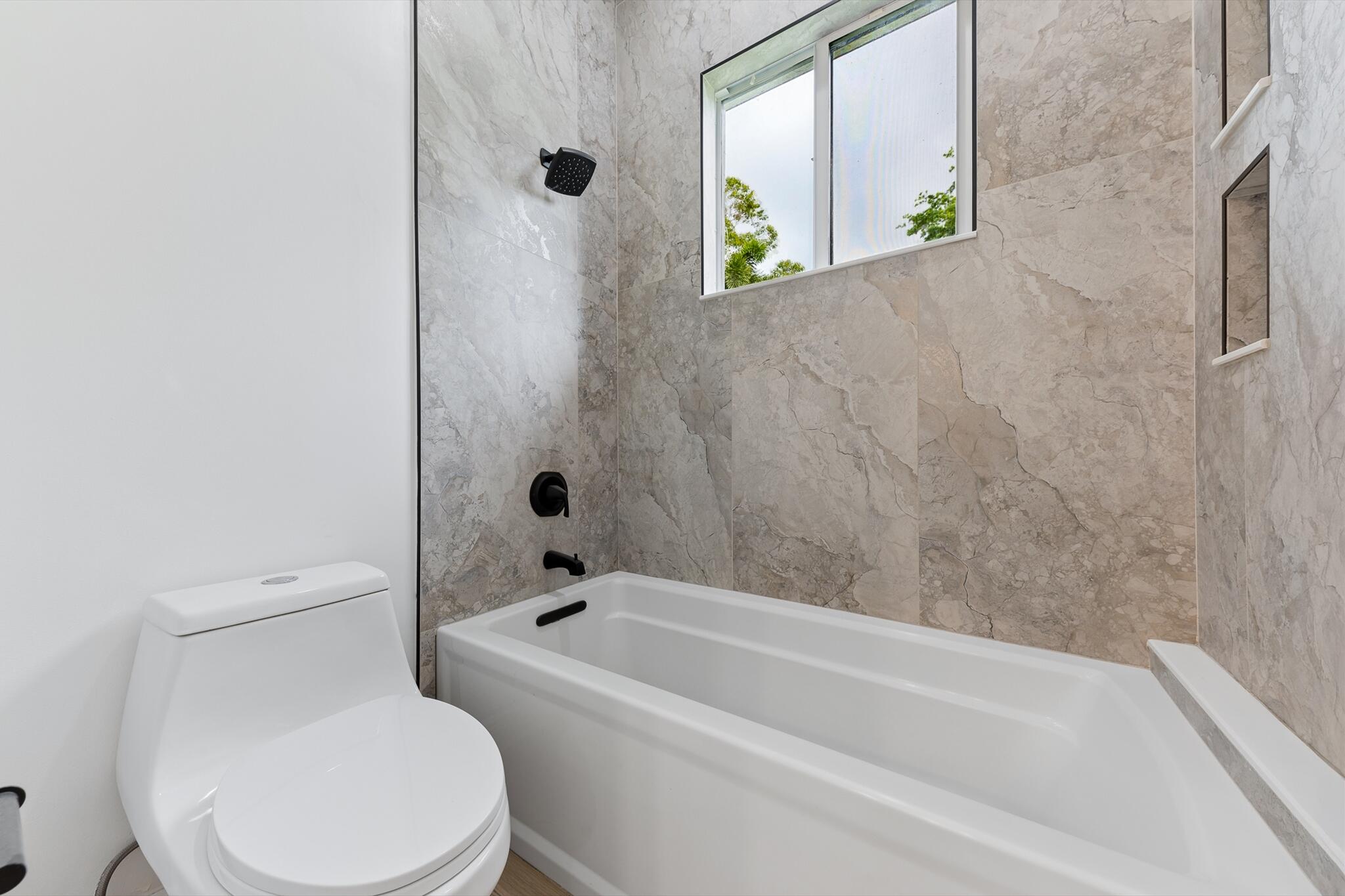 BANYAN ESTATES - Residential