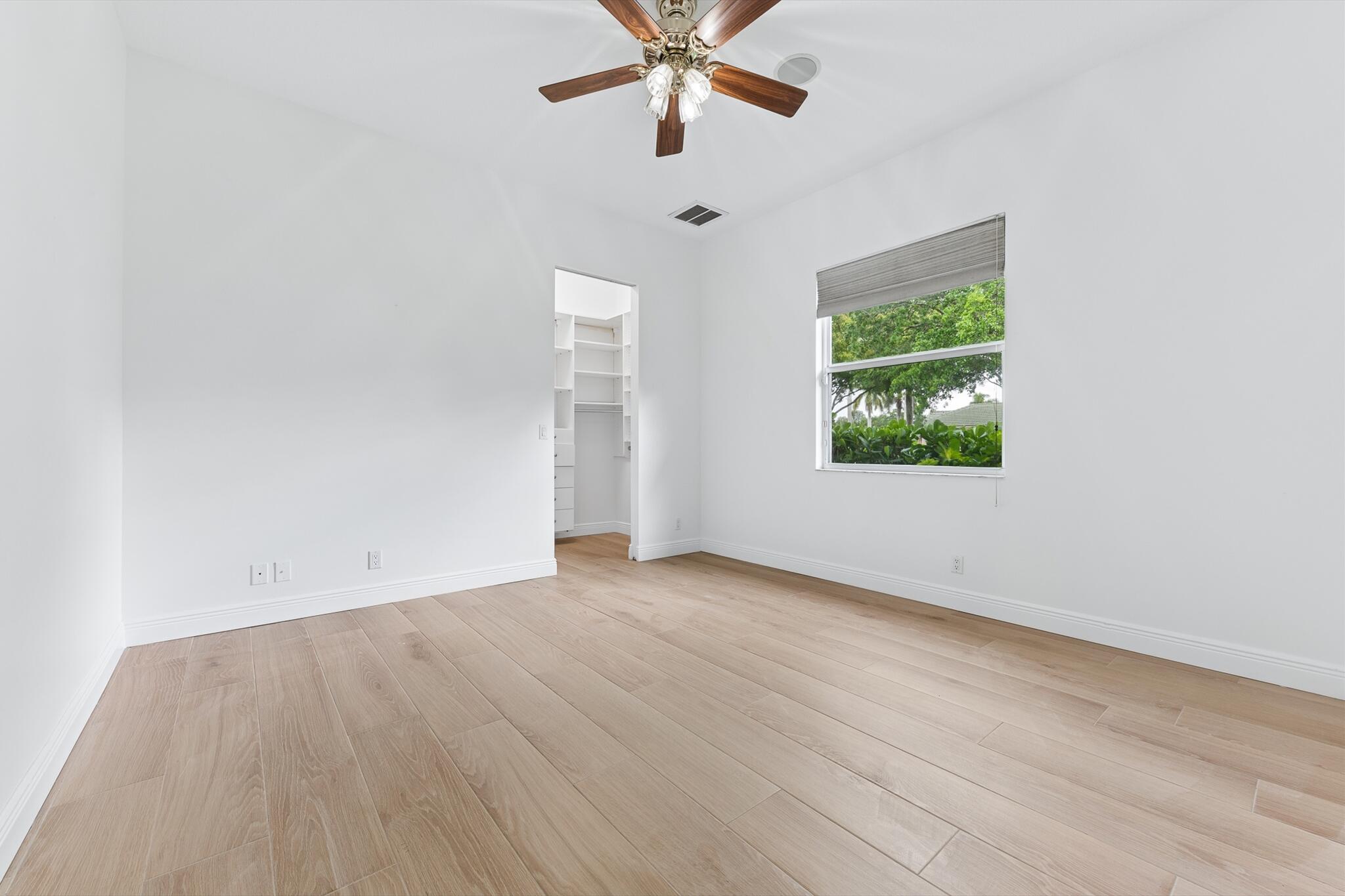 BANYAN ESTATES - Residential