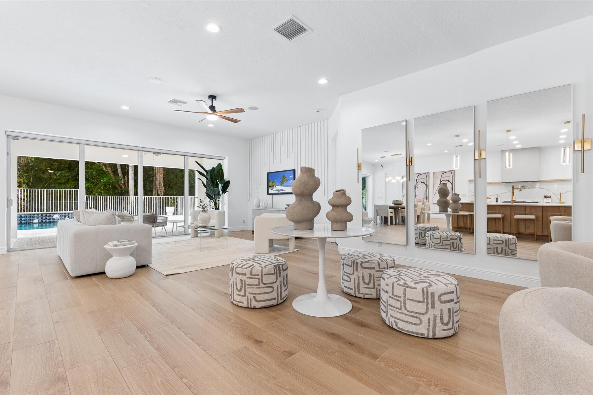 BANYAN ESTATES - Residential