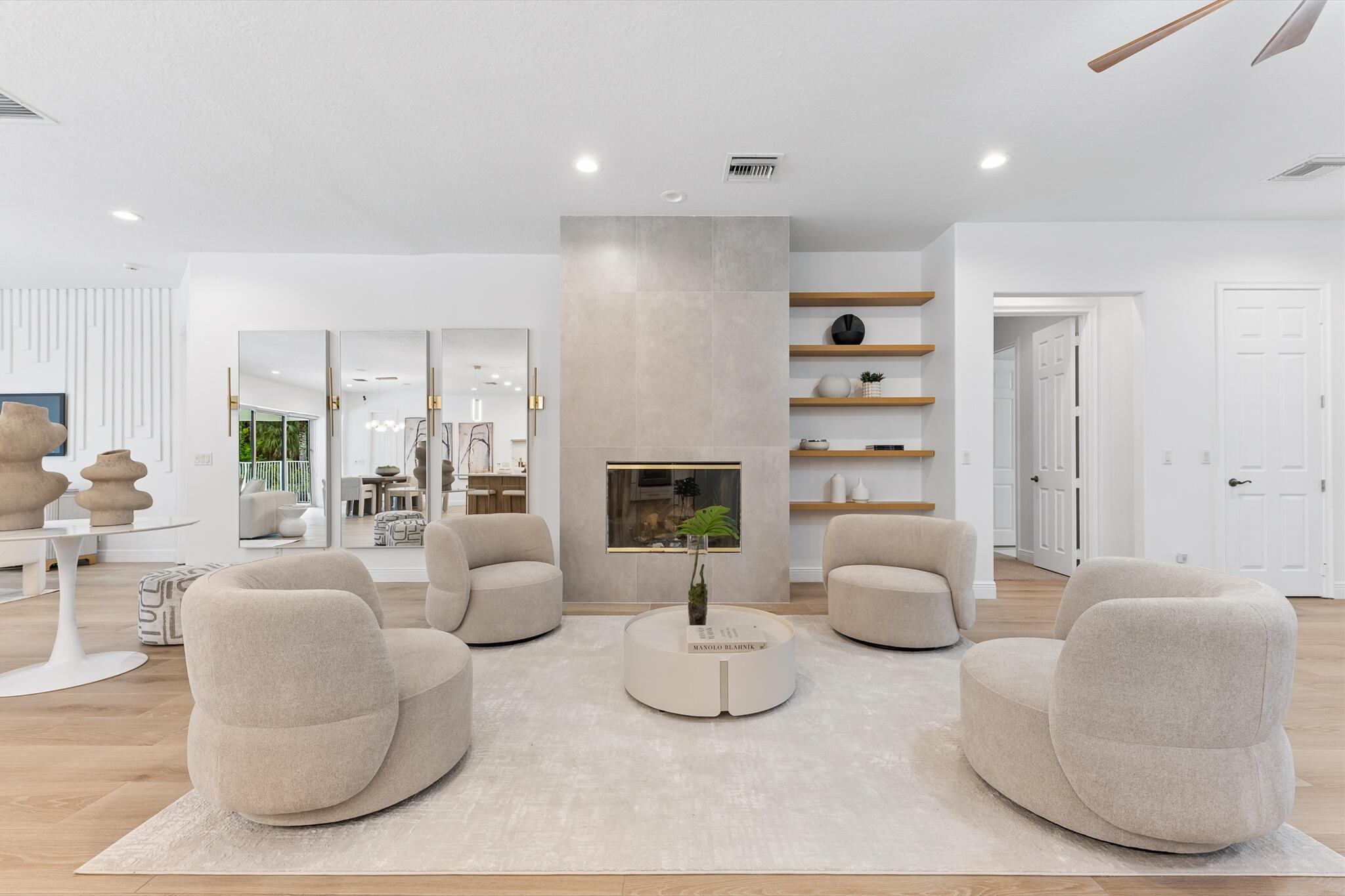 BANYAN ESTATES - Residential