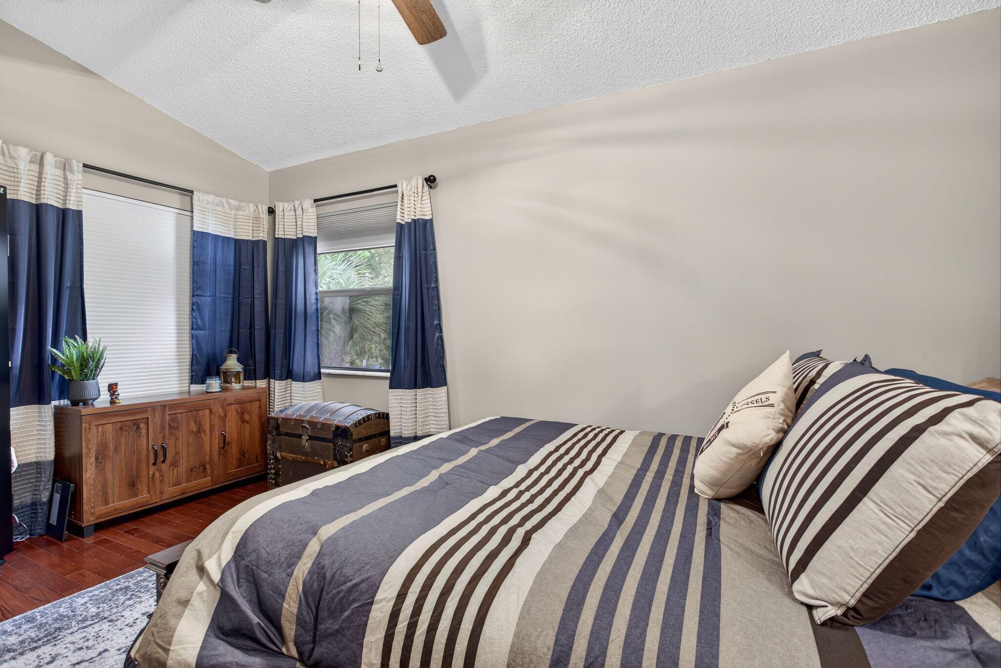 LIBERTY SQUARE CONDO - Residential