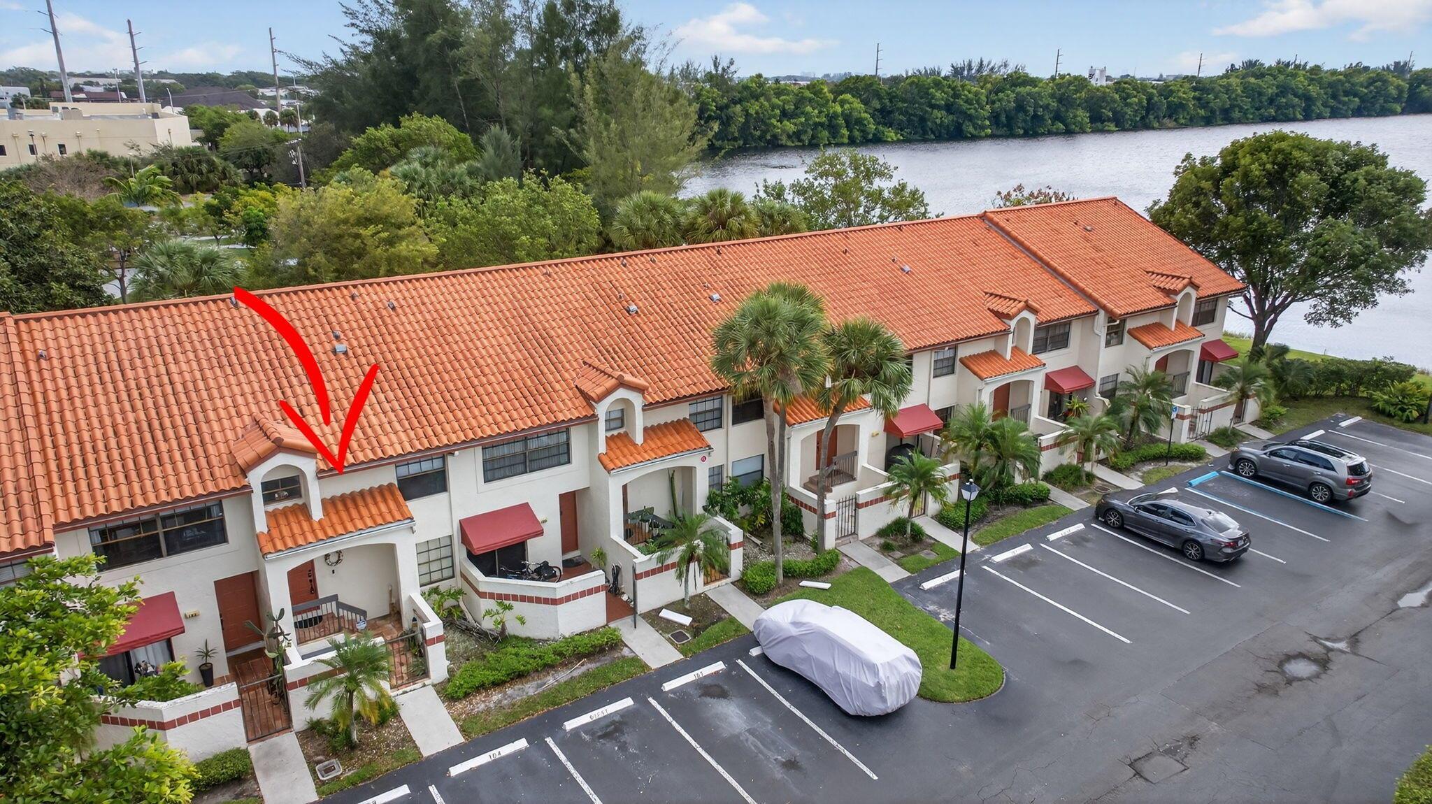 LIBERTY SQUARE CONDO - Residential