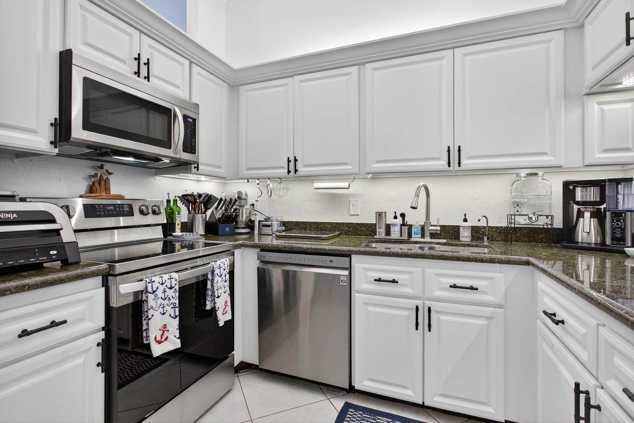 LIBERTY SQUARE CONDO - Residential