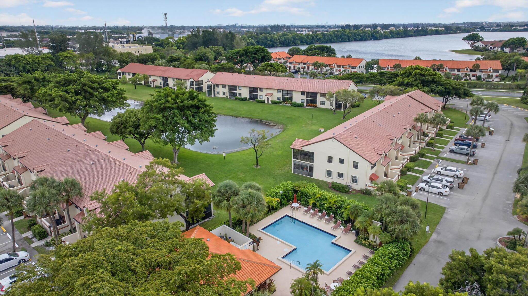 LIBERTY SQUARE CONDO - Residential