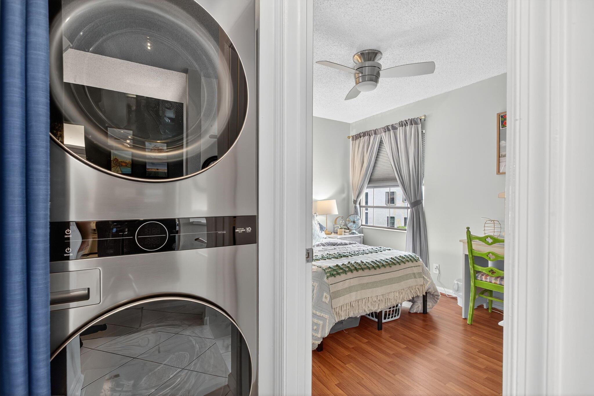 LIBERTY SQUARE CONDO - Residential