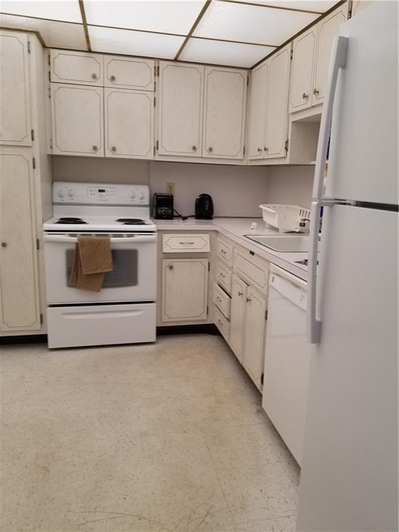 The Hemispheres Condo - Residential Lease