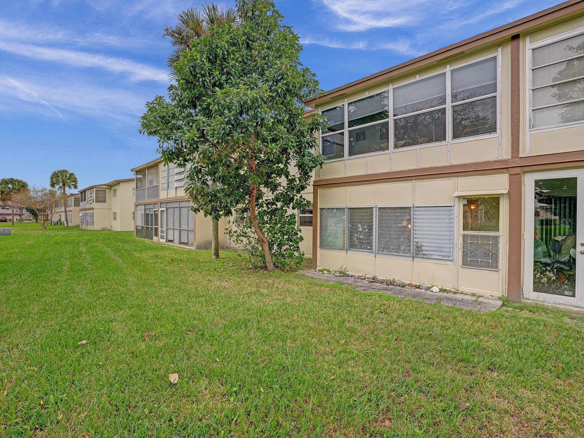 ORIOLE GARDENS TWO - Residential