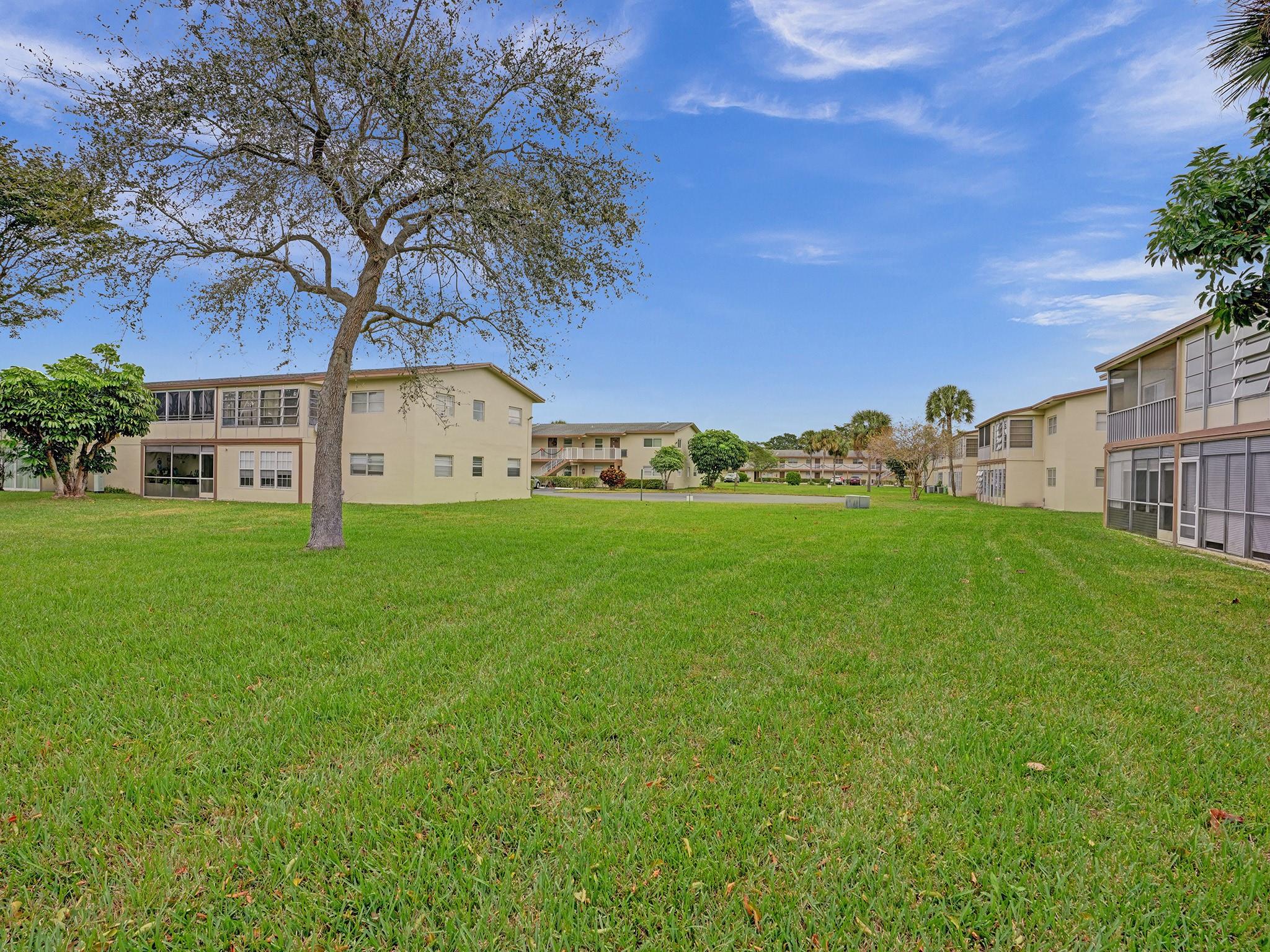 ORIOLE GARDENS TWO - Residential