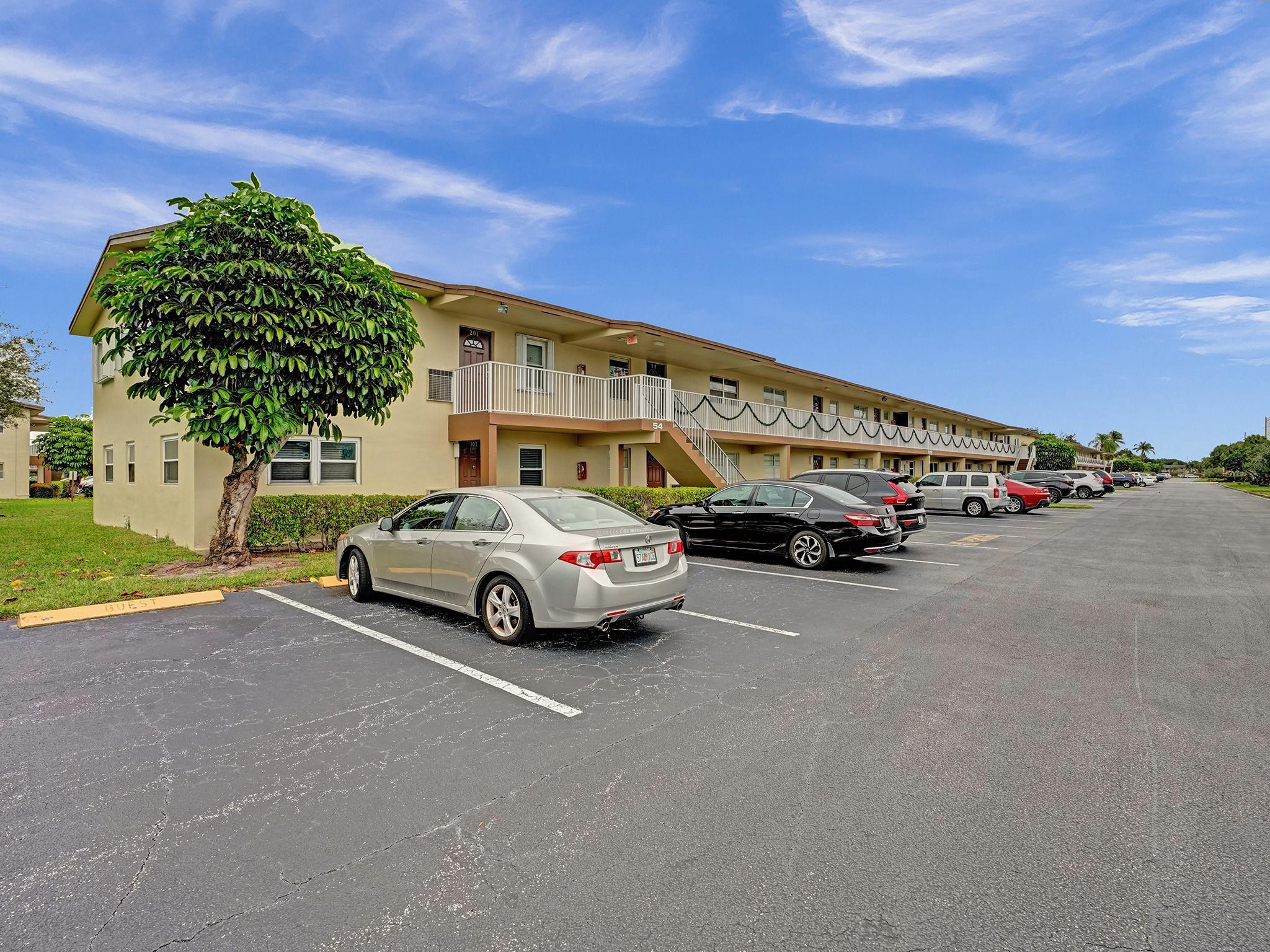 ORIOLE GARDENS TWO - Residential