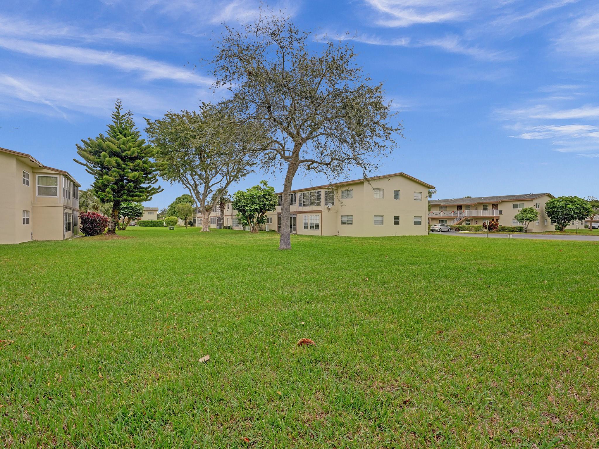 ORIOLE GARDENS TWO - Residential