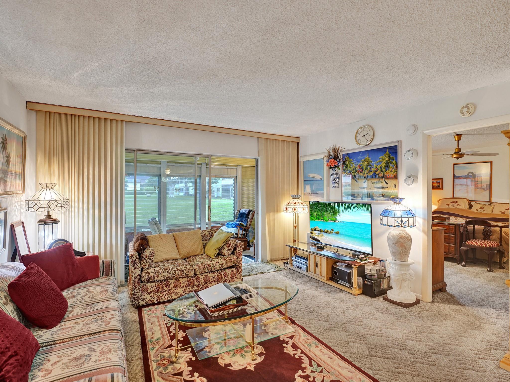 ORIOLE GARDENS TWO - Residential