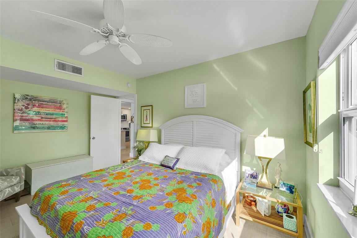 PALM- AIRE AT CORAL KEY - Residential