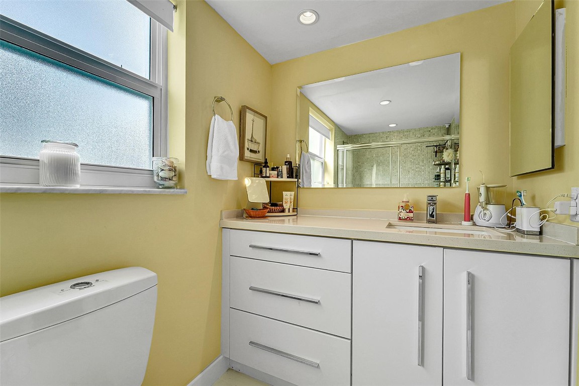 PALM- AIRE AT CORAL KEY - Residential