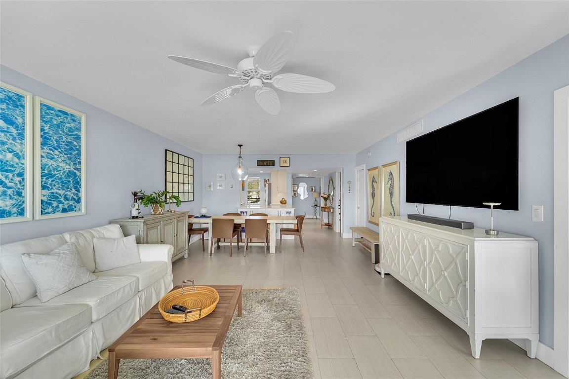 PALM- AIRE AT CORAL KEY - Residential