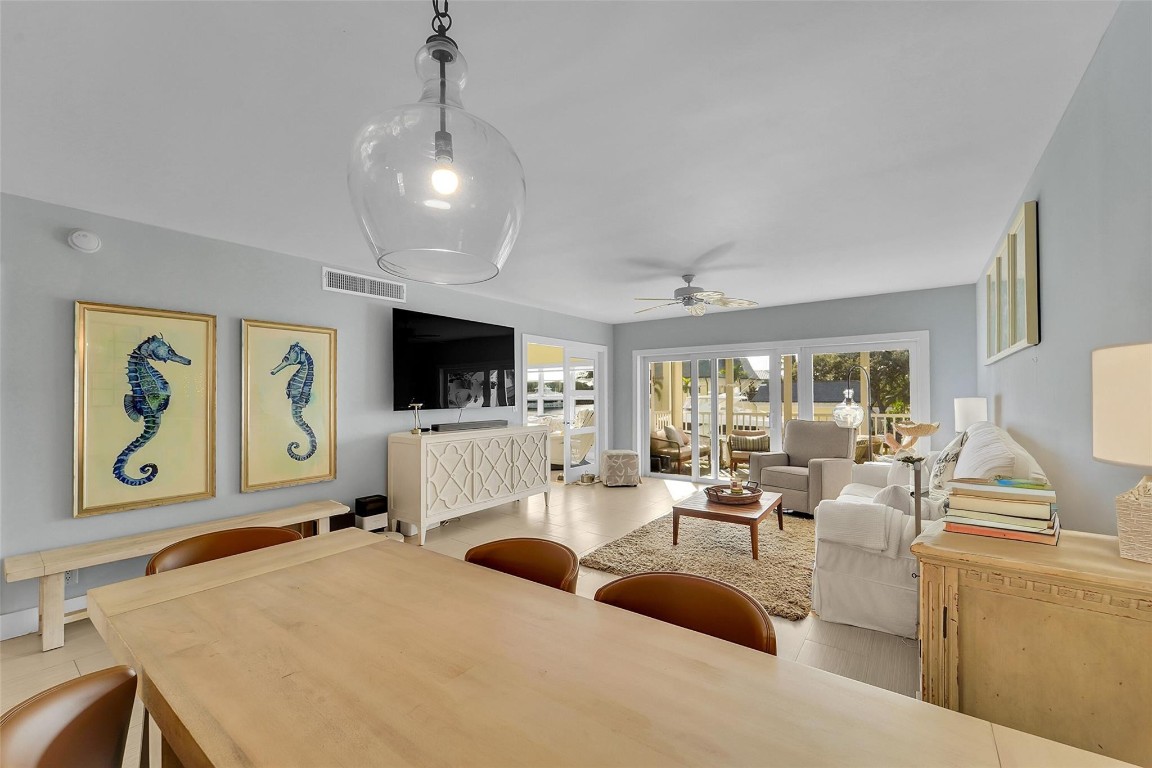 PALM- AIRE AT CORAL KEY - Residential