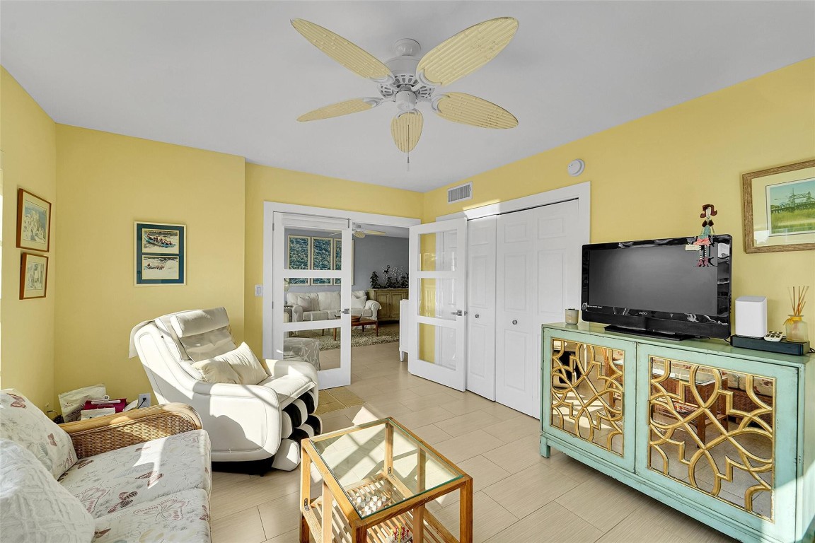 PALM- AIRE AT CORAL KEY - Residential