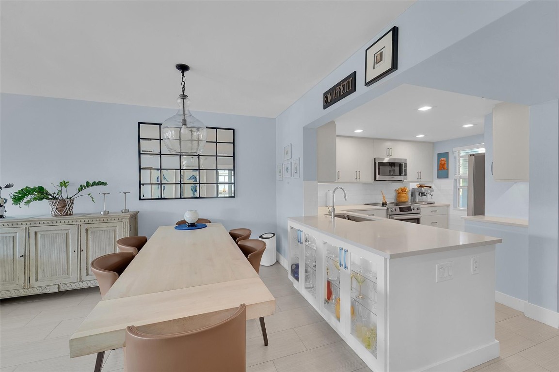 PALM- AIRE AT CORAL KEY - Residential