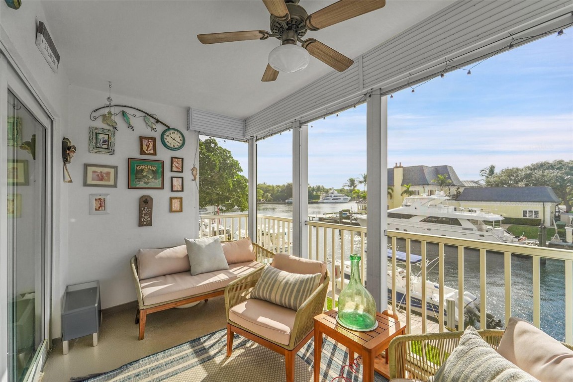 PALM- AIRE AT CORAL KEY - Residential