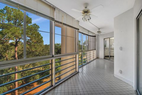 A home in Lake Worth