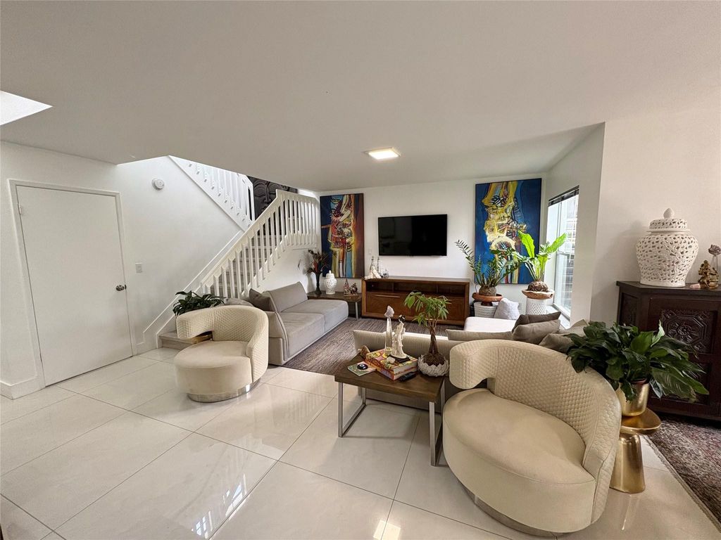 Photo of 4832 Grapevine Way, Davie, FL 33331 (MLS # B26013720)