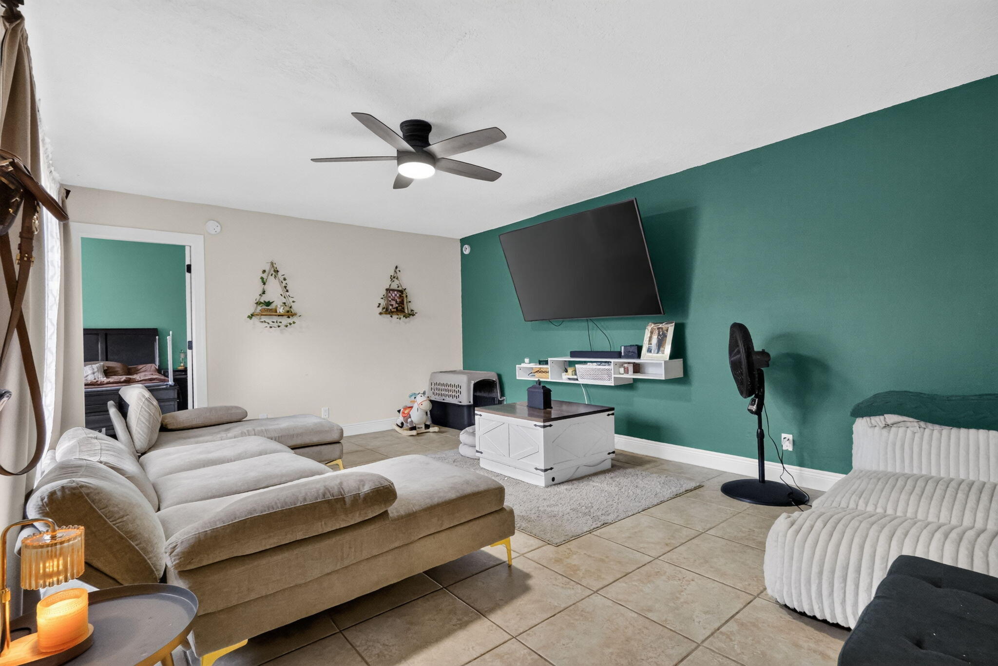 1201 WATERVIEW Circle 12a