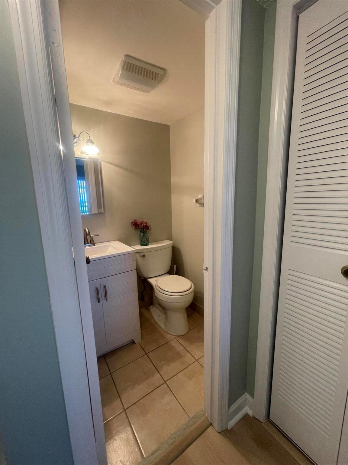 REGAL PALMS EATON CONDO - Residential