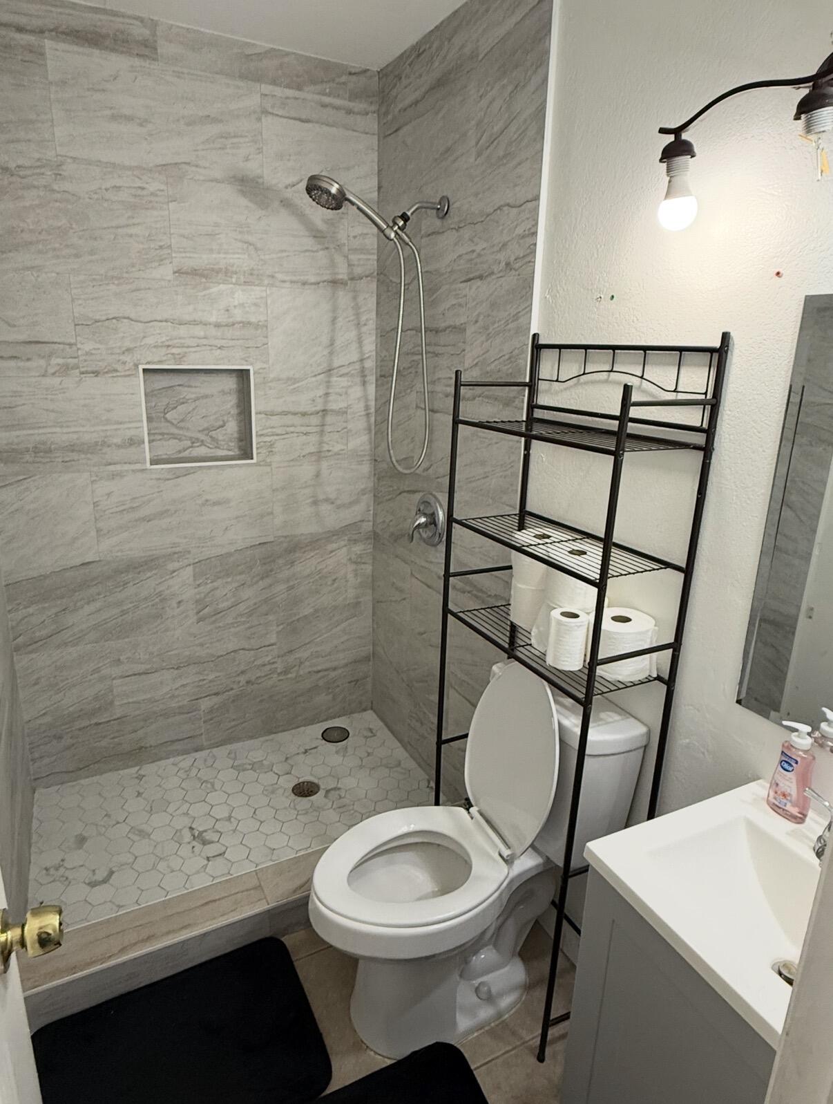 LOXAHATCHEE GROVES - Residential