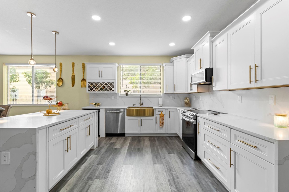 Sport Acres - Residential