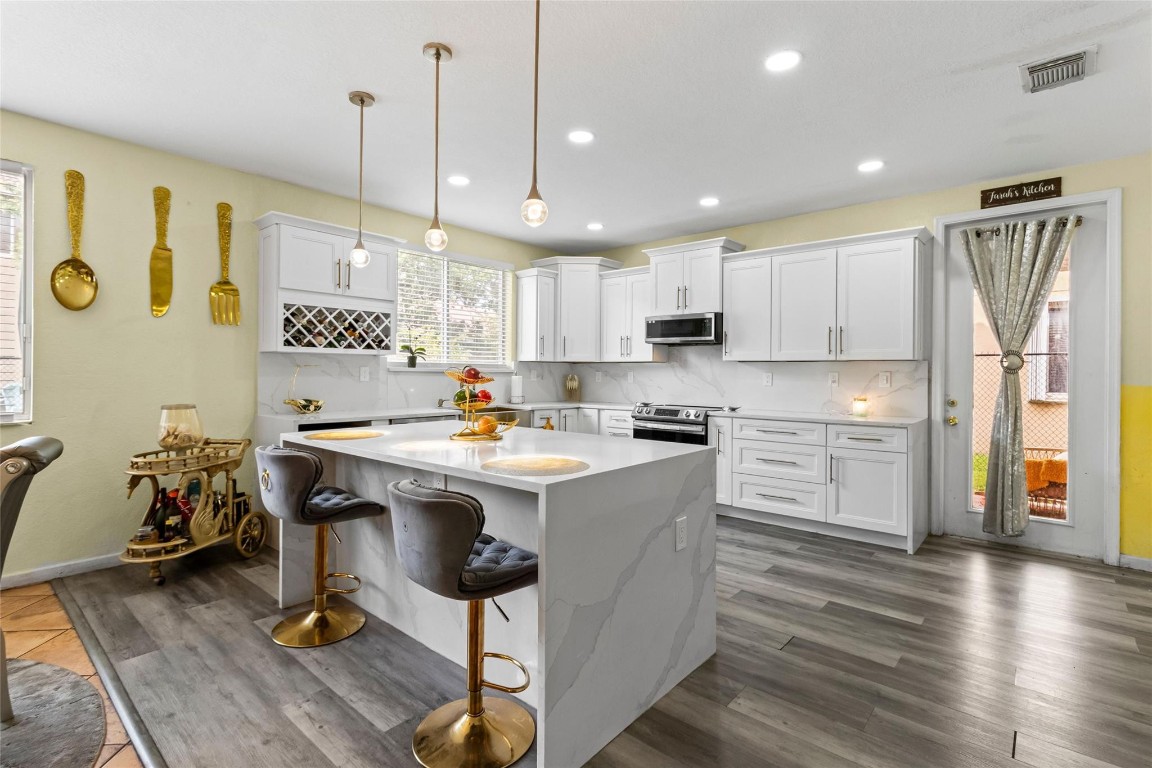 Sport Acres - Residential