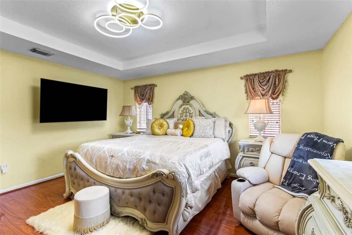 Sport Acres - Residential