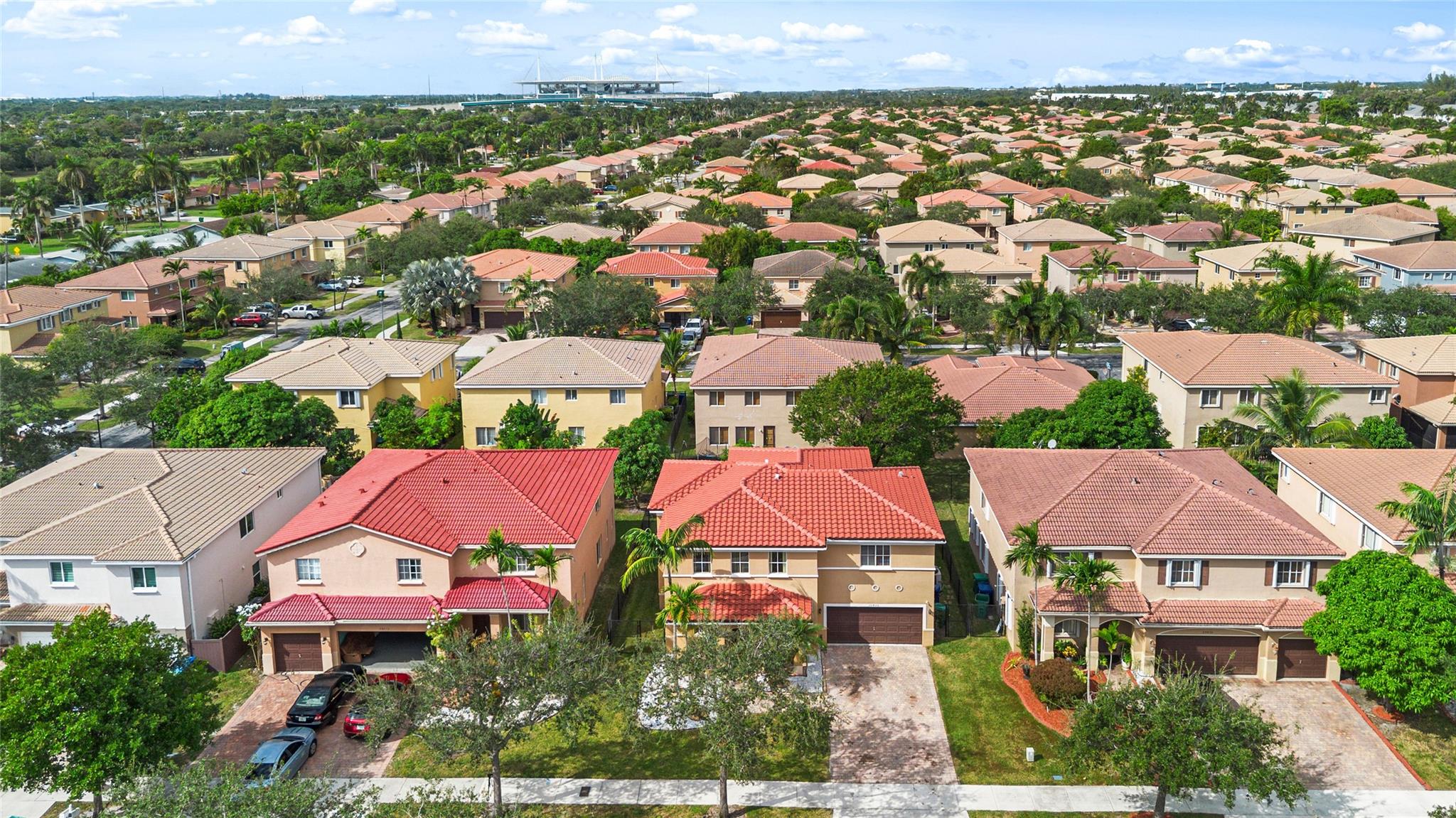 Sport Acres - Residential