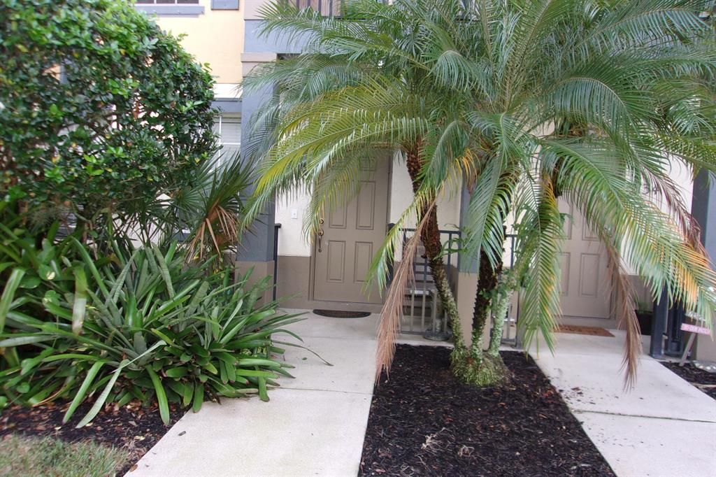 Photo of 2138 SE Grand Drive, Port Saint Lucie, FL 34952 (MLS # R10761426)