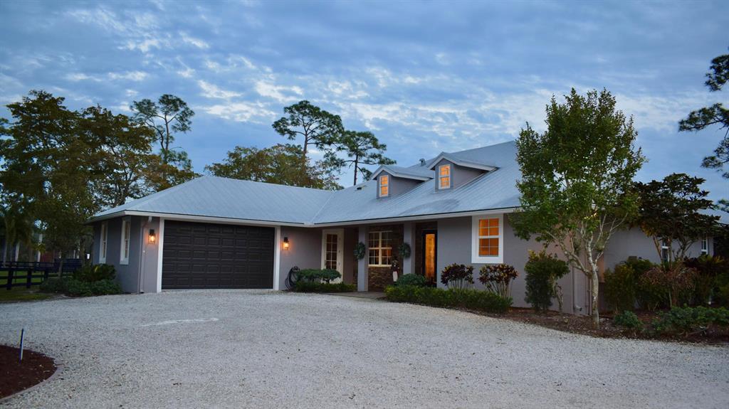 LOXAHATCHEE GROVES - Residential