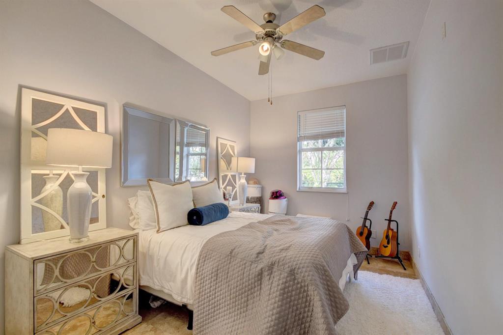 LOXAHATCHEE GROVES - Residential