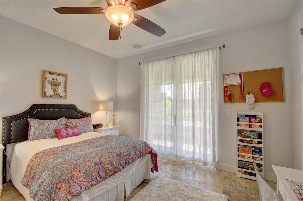 LOXAHATCHEE GROVES - Residential