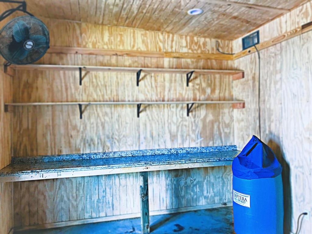 LOXAHATCHEE GROVES - Residential