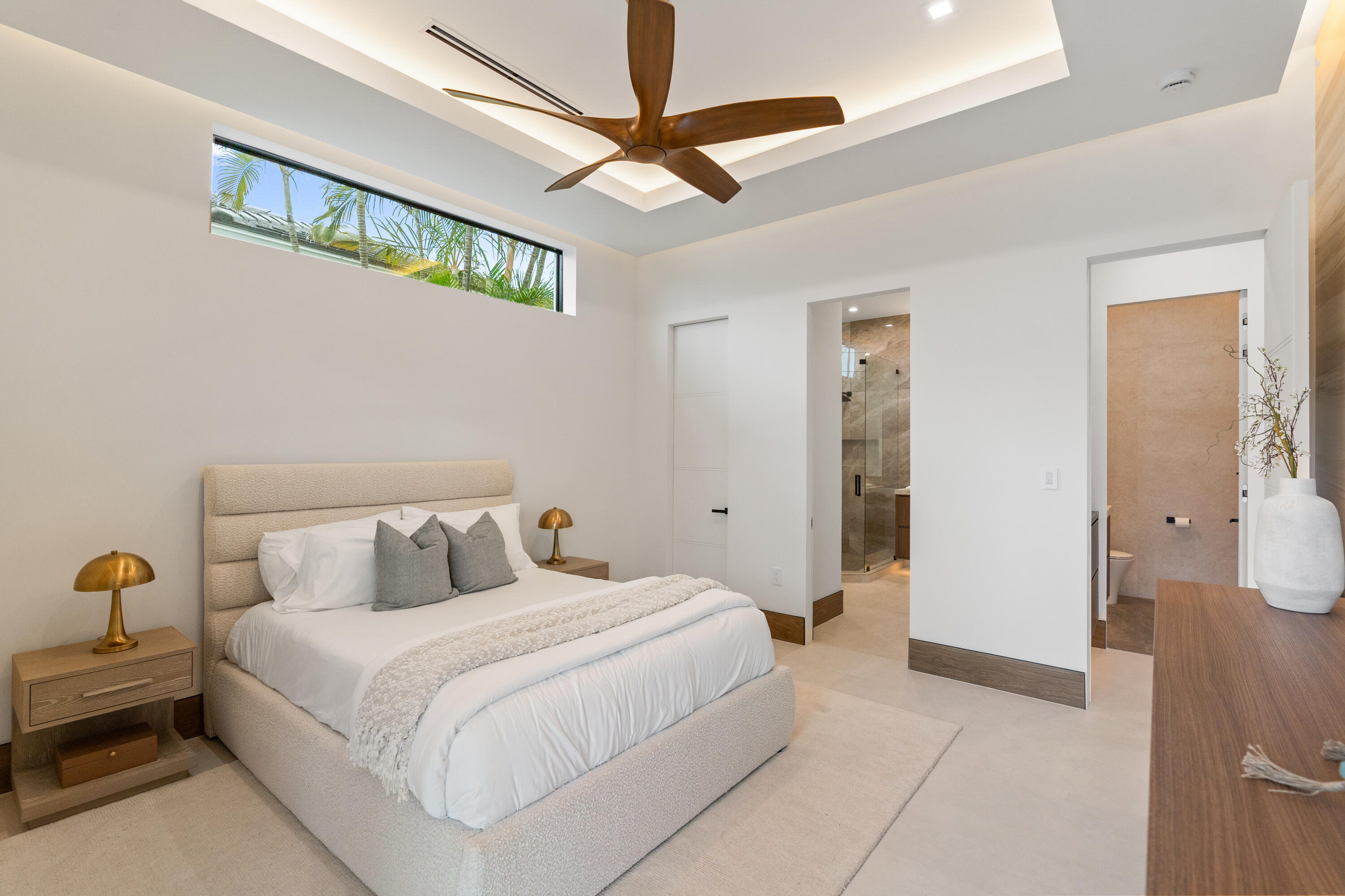 CORAL KEY VILLAS 2ND SEC - Residential