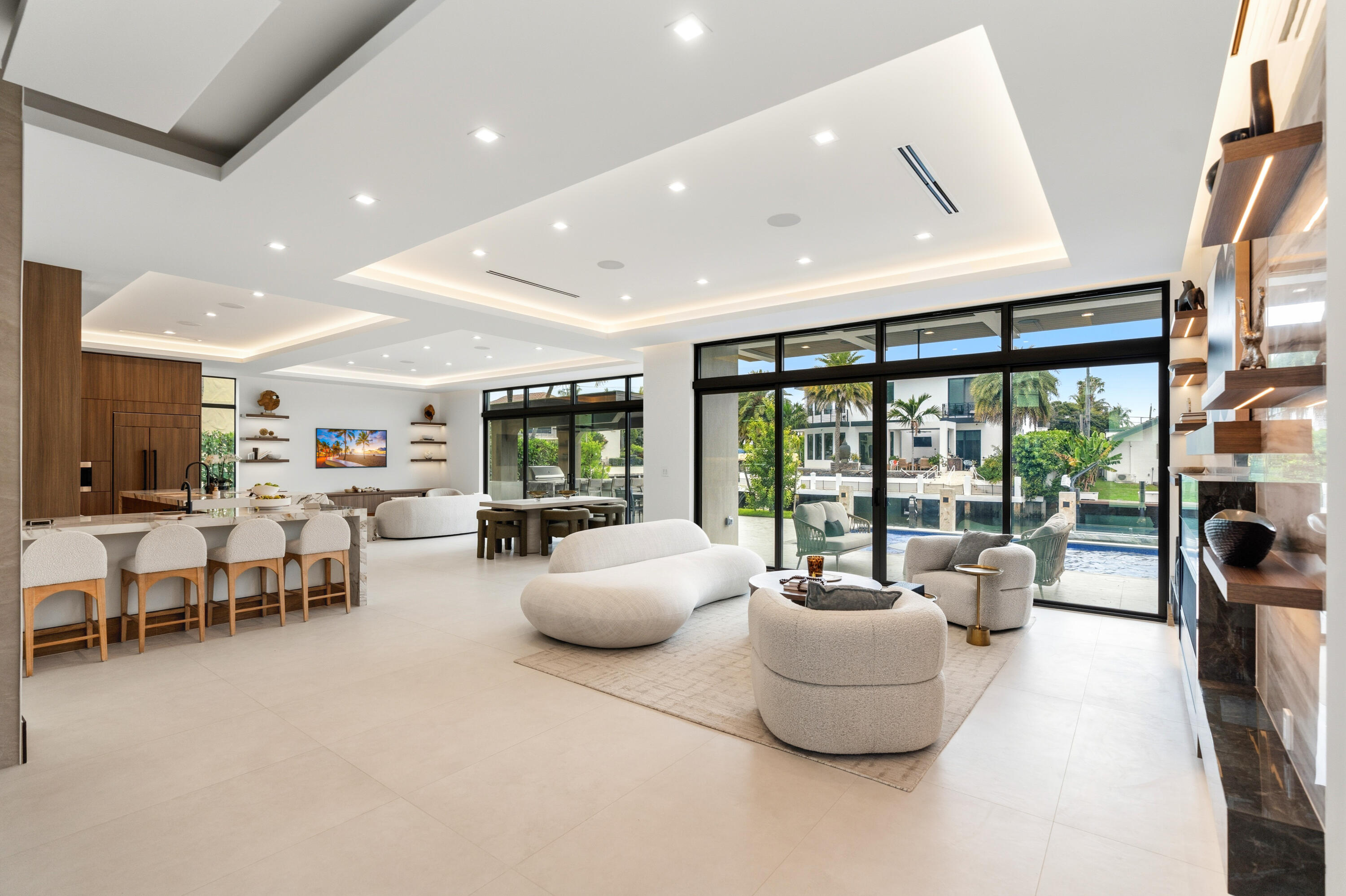 CORAL KEY VILLAS 2ND SEC - Residential