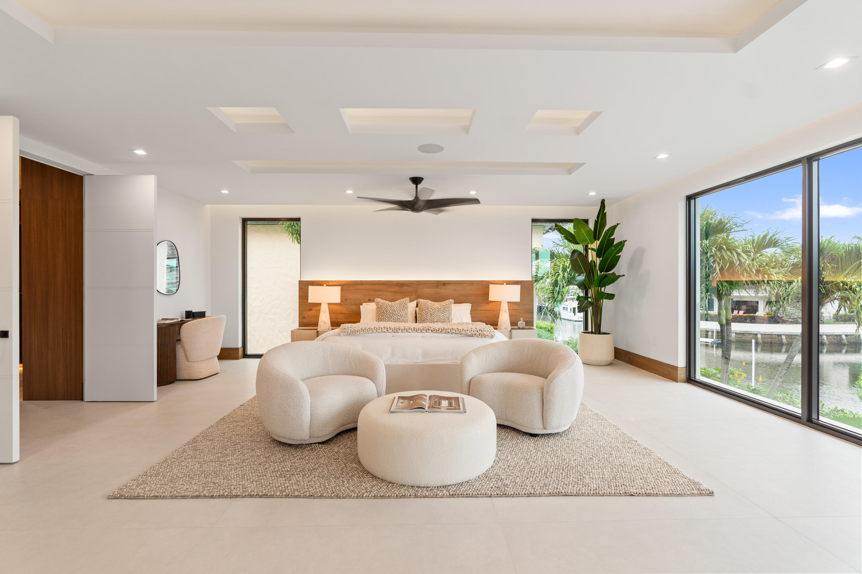 CORAL KEY VILLAS 2ND SEC - Residential